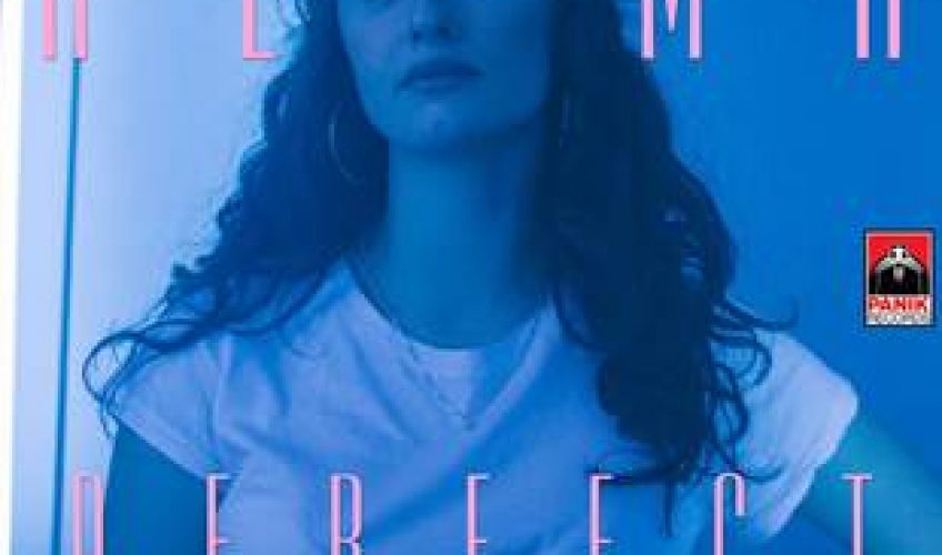 H Alma είναι μόλις 15 ετών, αλλά παίζει πιάνο και κιθάρα, ενώ παράλληλα γράφει μουσική και στίχους. Το δισκογραφικό της ντεμπούτο έχει τίτλο “Perfect”.