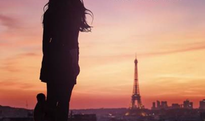 H ιδιαίτερη τραγουδίστρια από τη Γαλλία, η Indila, κυκλοφορεί το πρώτο της single από το πολυαναμενόμενό της καινούργιο album.