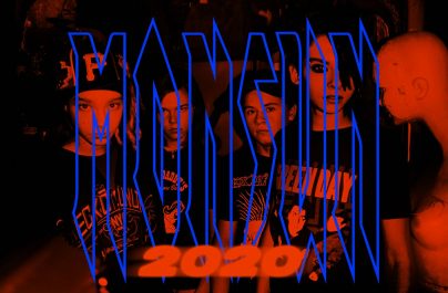 Το πολυβραβευμένο συγκρότημα Tokio Hotel κοιτάει πίσω στην 15η ασύγκριτη καριέρα του και αξιέπαινη εξέλιξή του κυκλοφορώντας μία synth-pop επανεκτέλεση του επικού παγκόσμιου hit “Monsoon”.