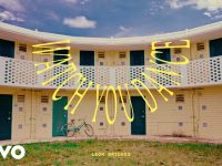 LEON BRIDGES – Watch You Dance